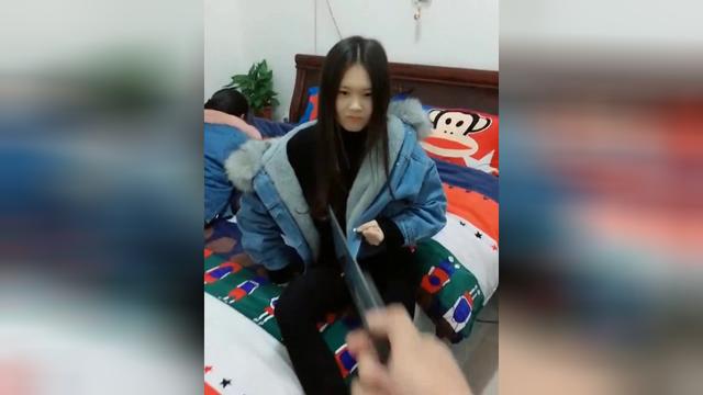 打女友屁股游戏